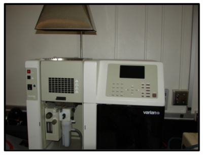 Varian Spectra AA Atomic Absorption Spectrometer