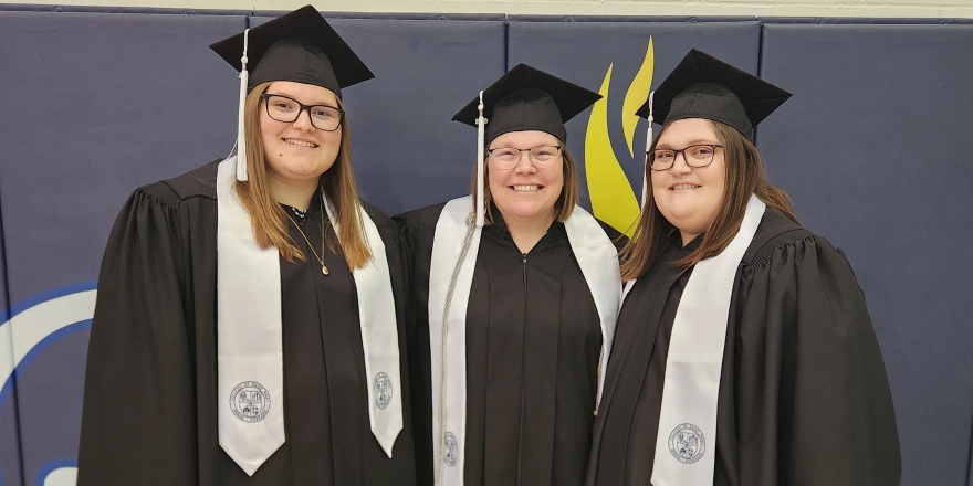 Tammy Rivera and her daughters, Kaylee and Madison, graduate from College of Saint Mary.
