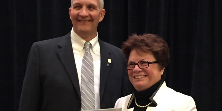 CSM President Dr. Maryanne Stevens receives leadership award