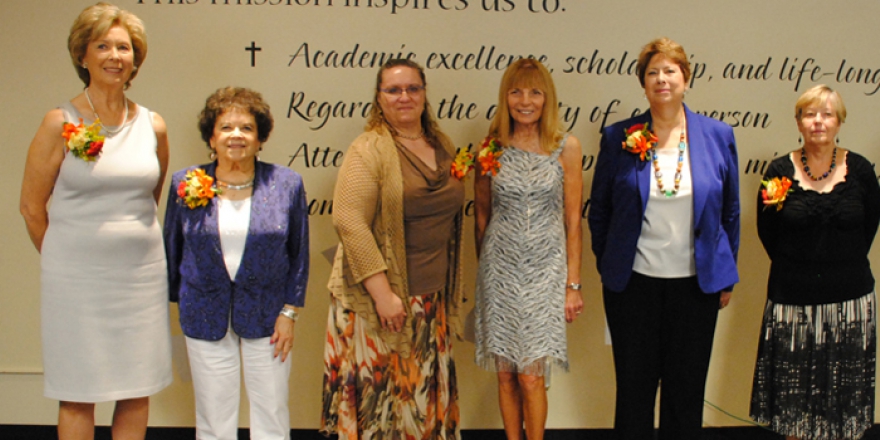 Alumnae Achievement Award honories