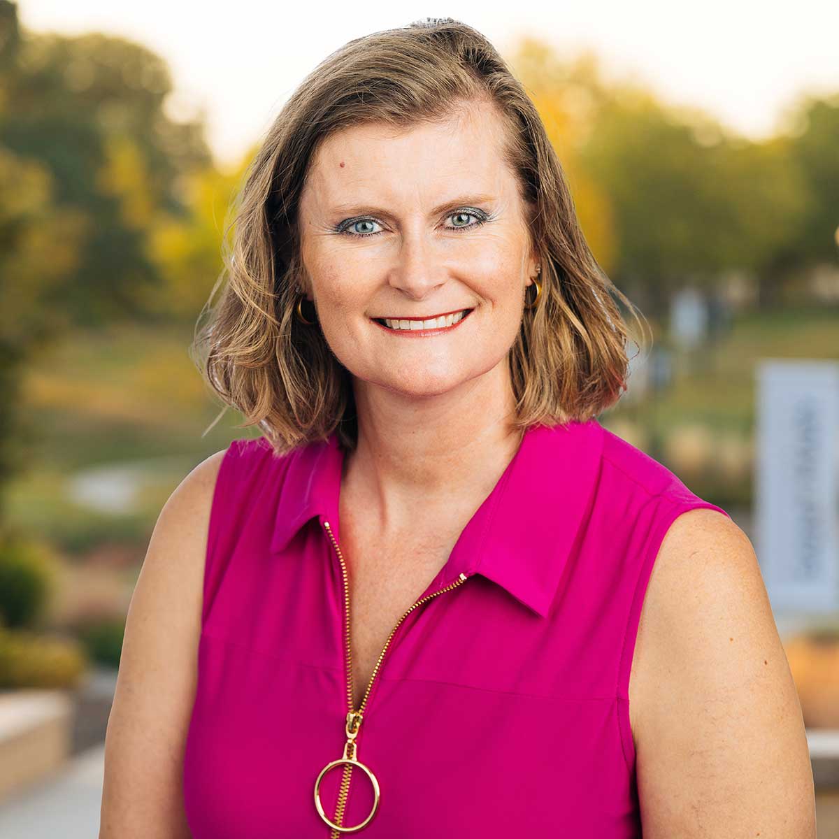 Headshot image of Carolyn Nelson.