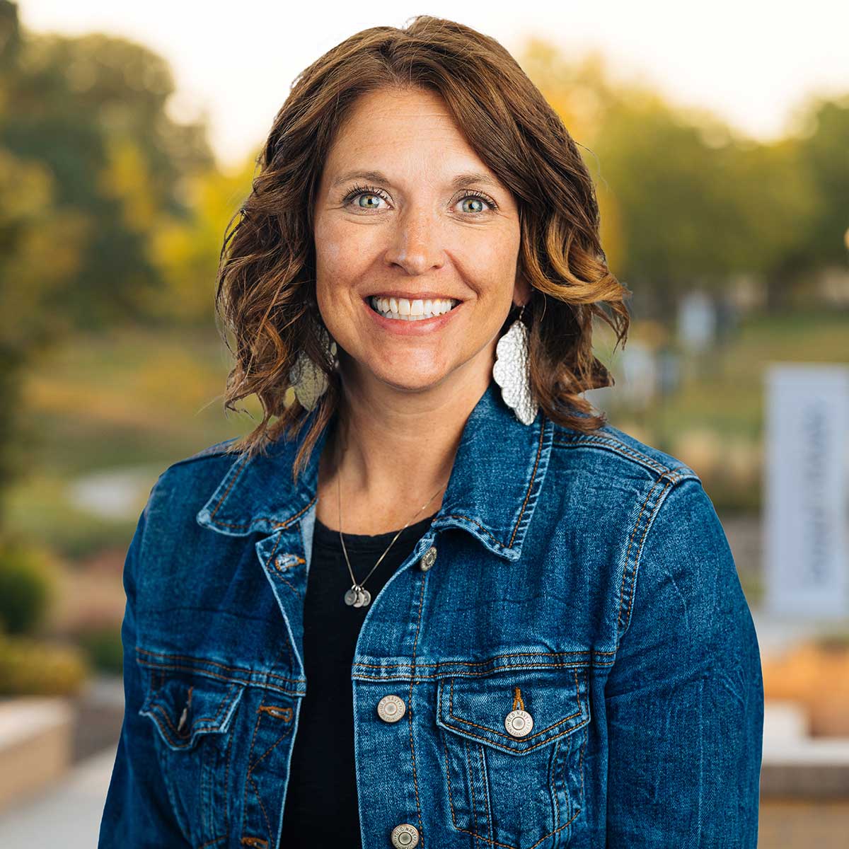 Headshot image of Colleen Gibilisco.