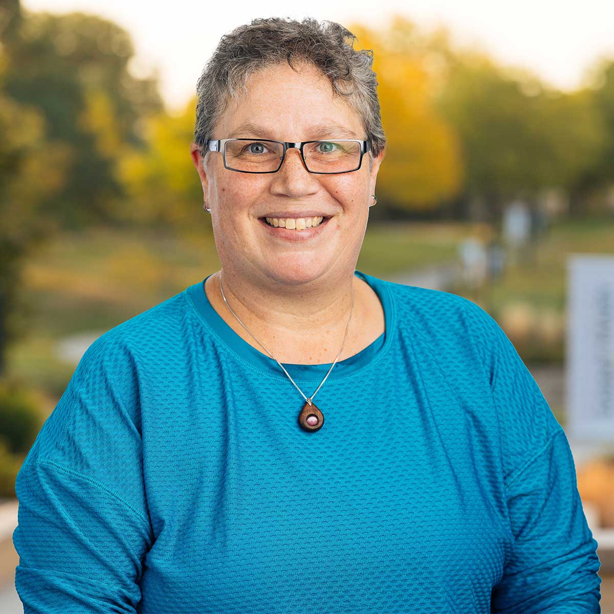Headshot image of Janet Kneiss.