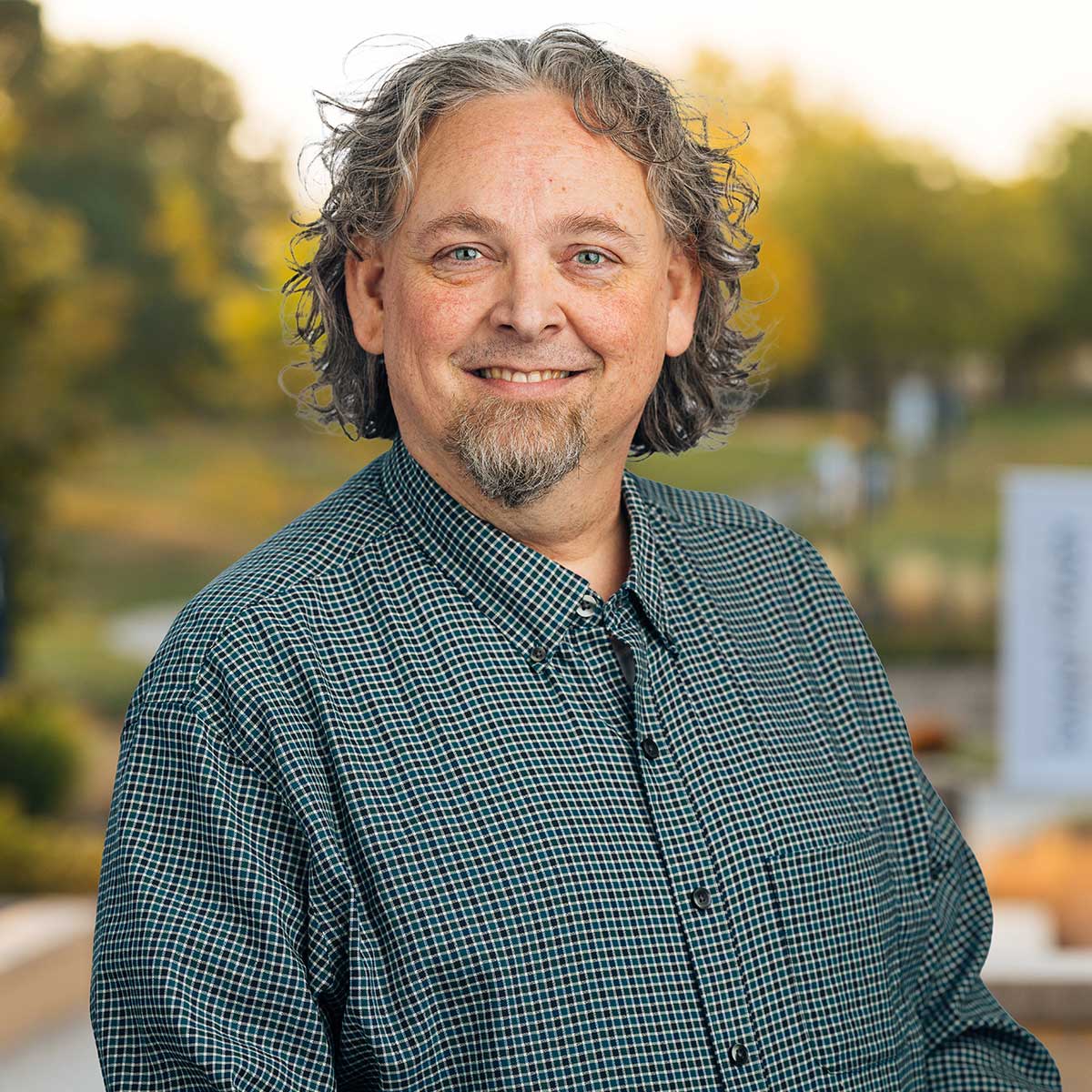 Headshot image of Jeff Keyte.