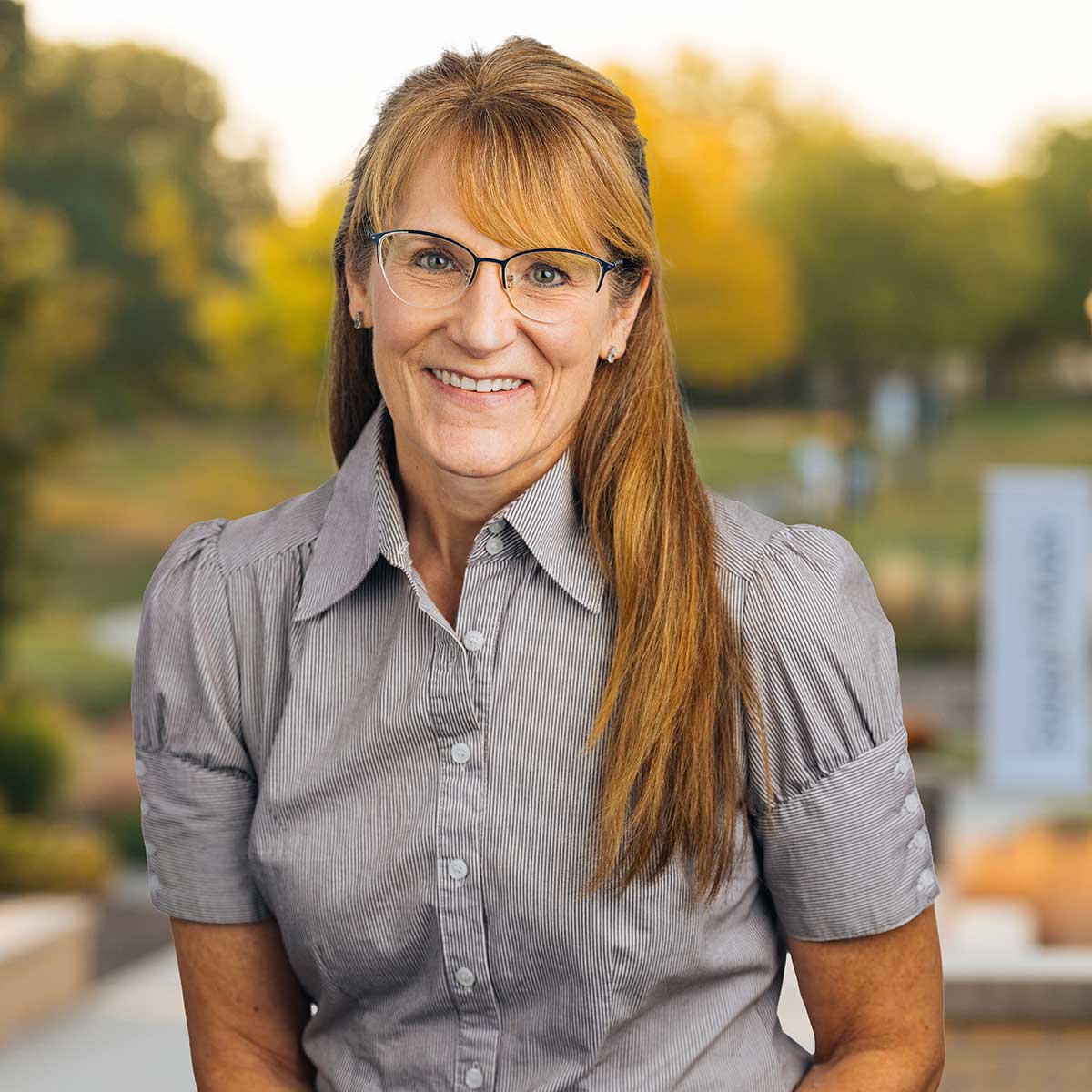 Headshot image of Lori Wewel.