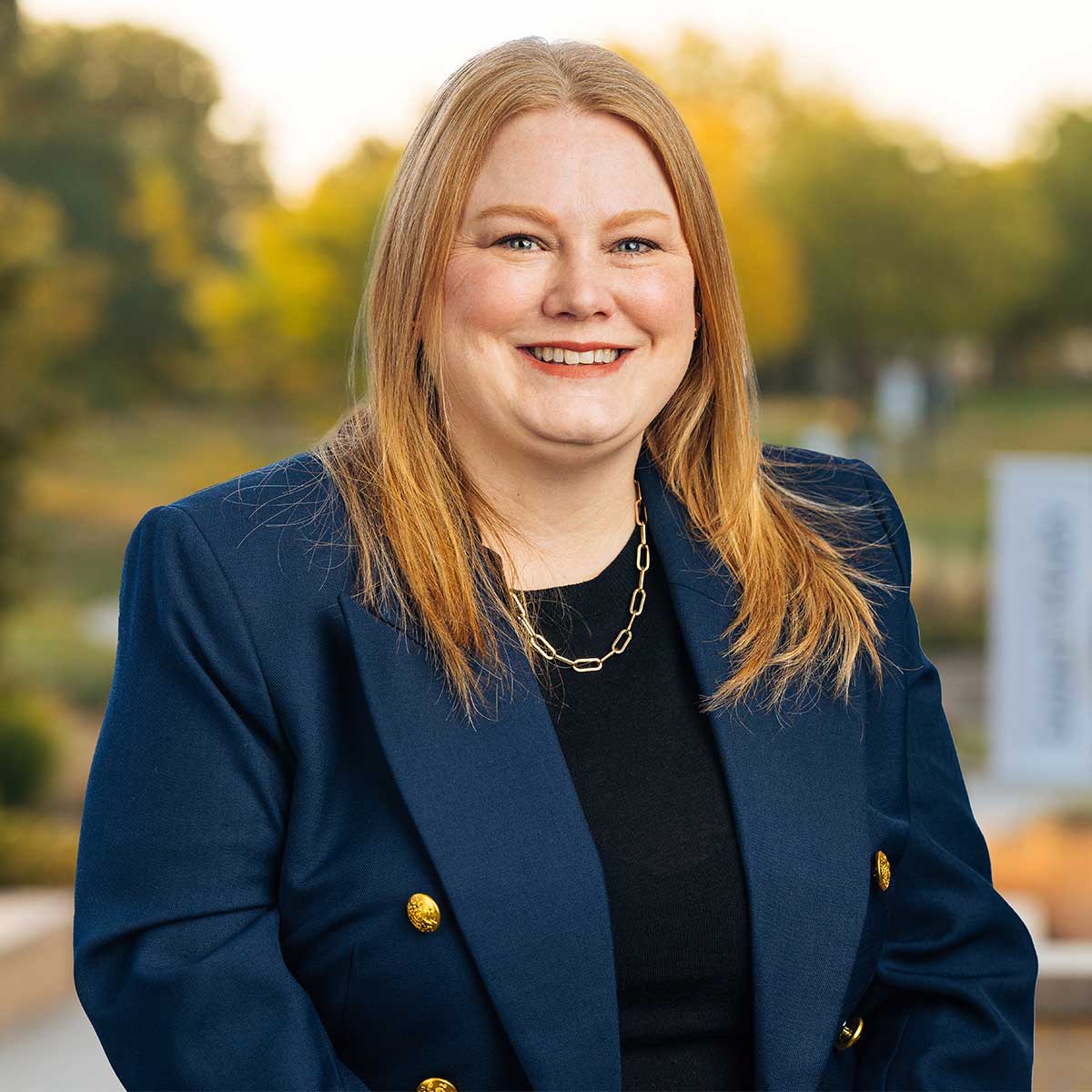 Headshot image of Sara Nordquist-Davis.
