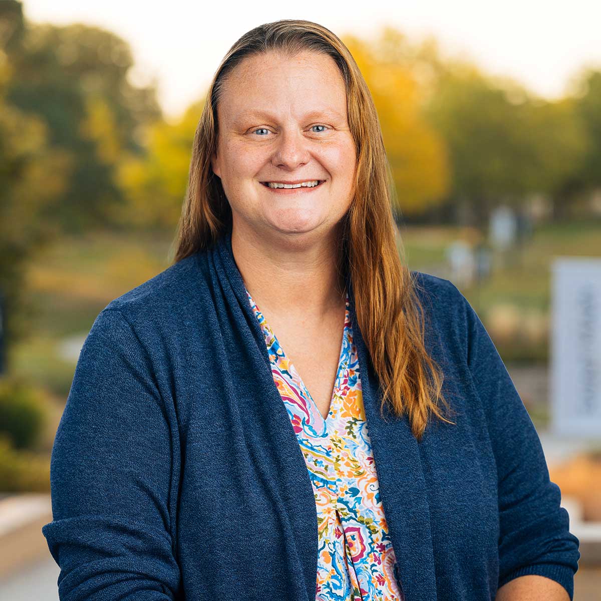 Headshot image of Shela Kowalski.